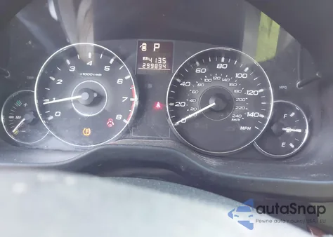 2011 Subaru Outback 2.5I Limited z USA, uszkodzony, nr VIN 4S4BRCJC8B3396149